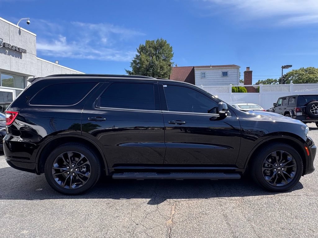 Used 2024 Dodge Durango R/T AWD/4WD image 9