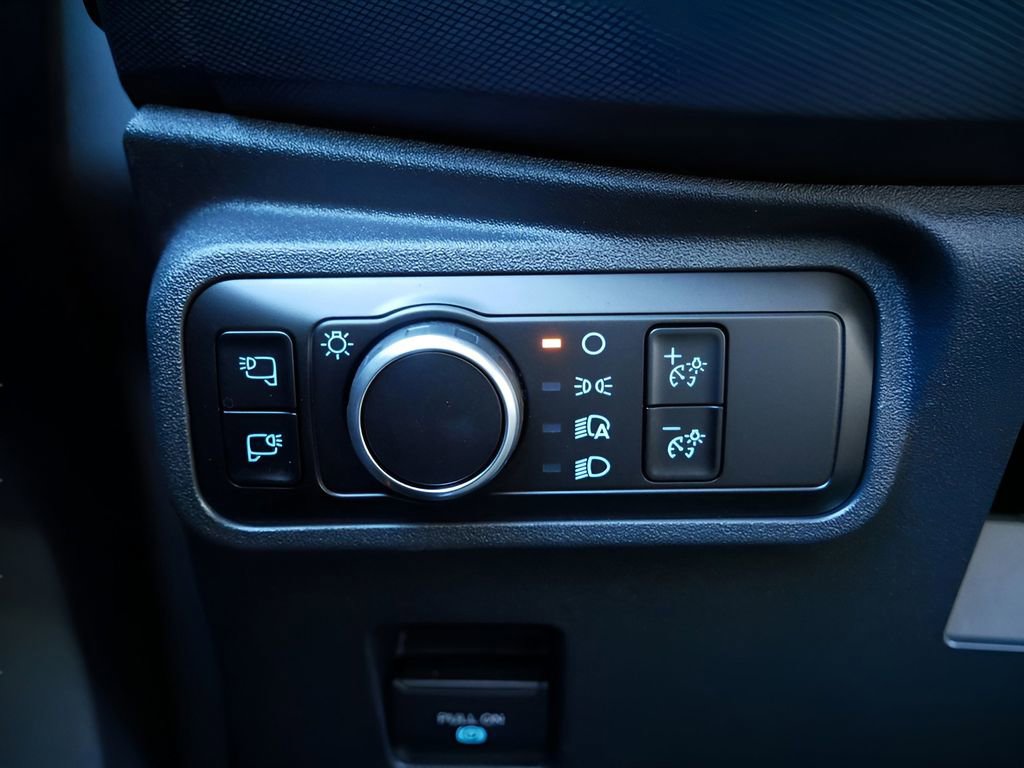 Used 2024 Ford Bronco Badlands image 16