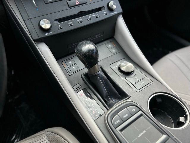 Used 2015 Lexus RC F image 20