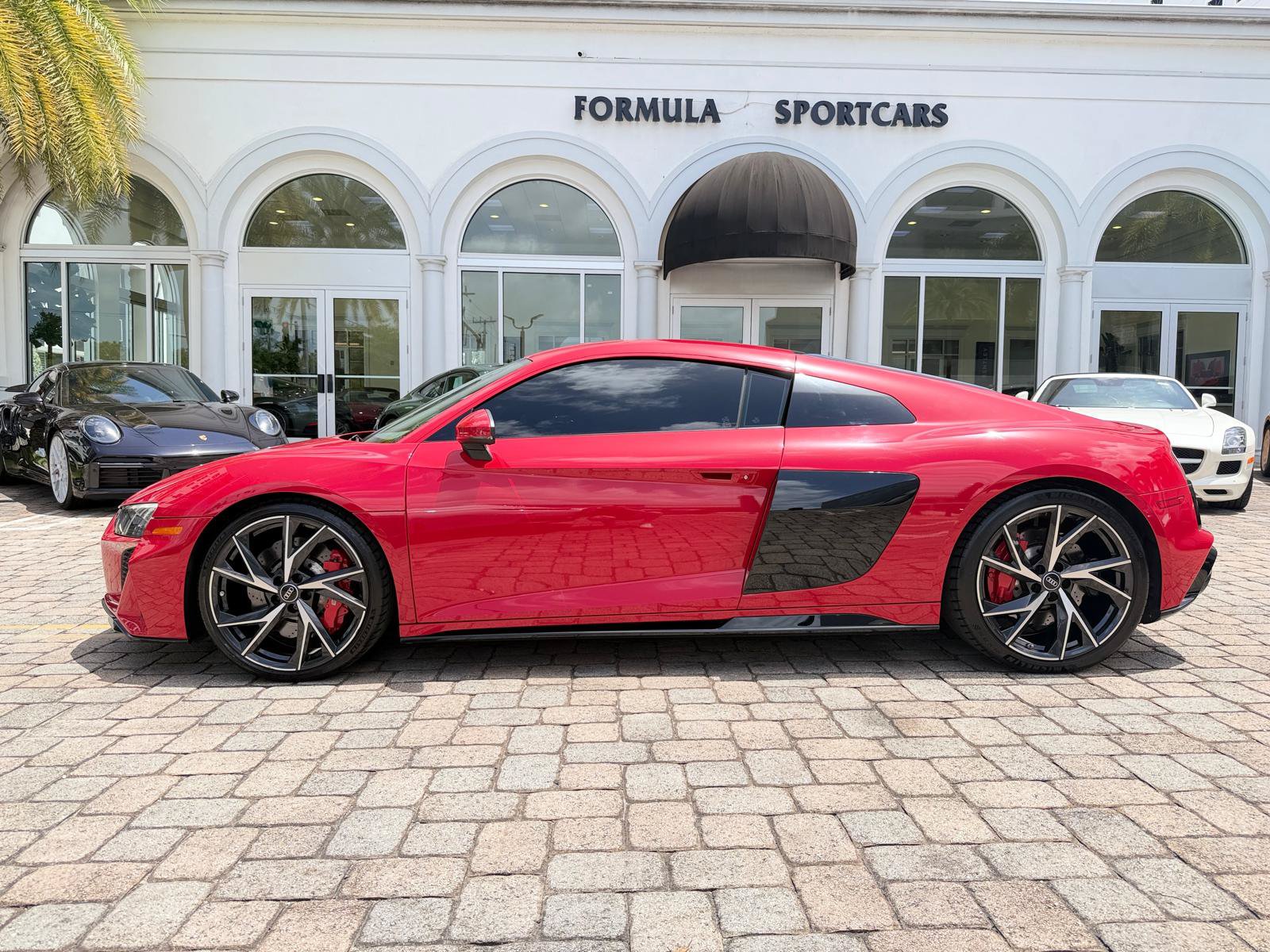 Used 2021 Audi R8 V10 RWD image 16