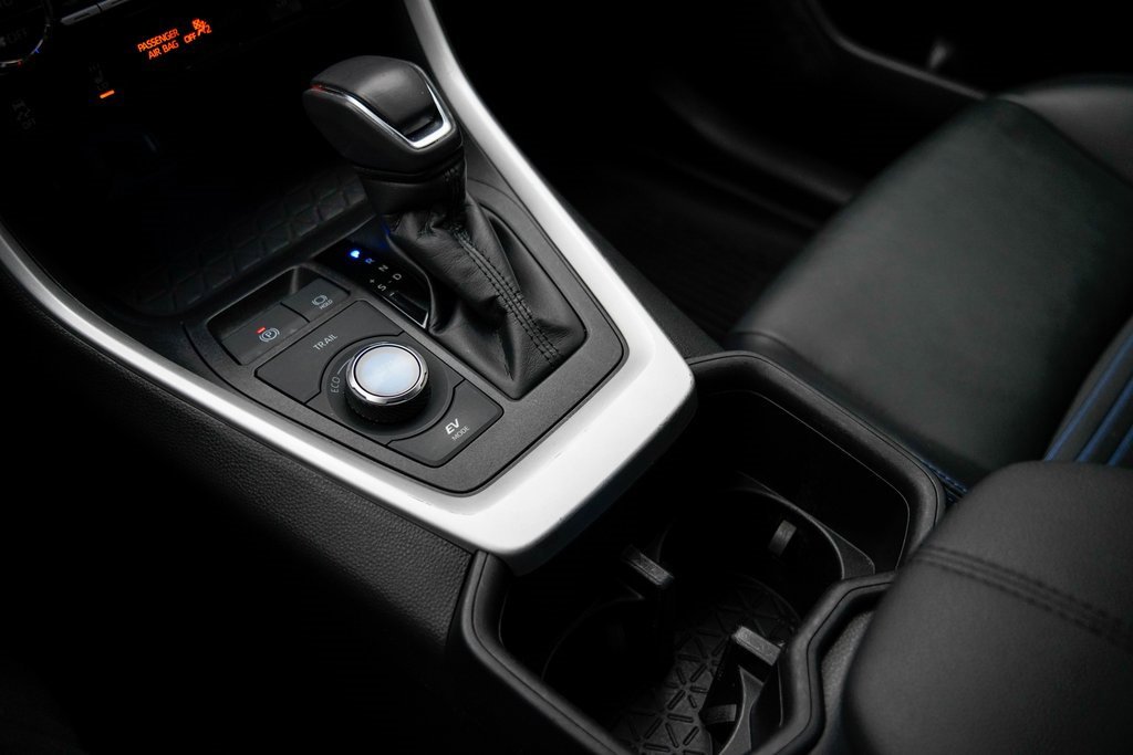 Used 2022 Toyota RAV4 XSE image 31