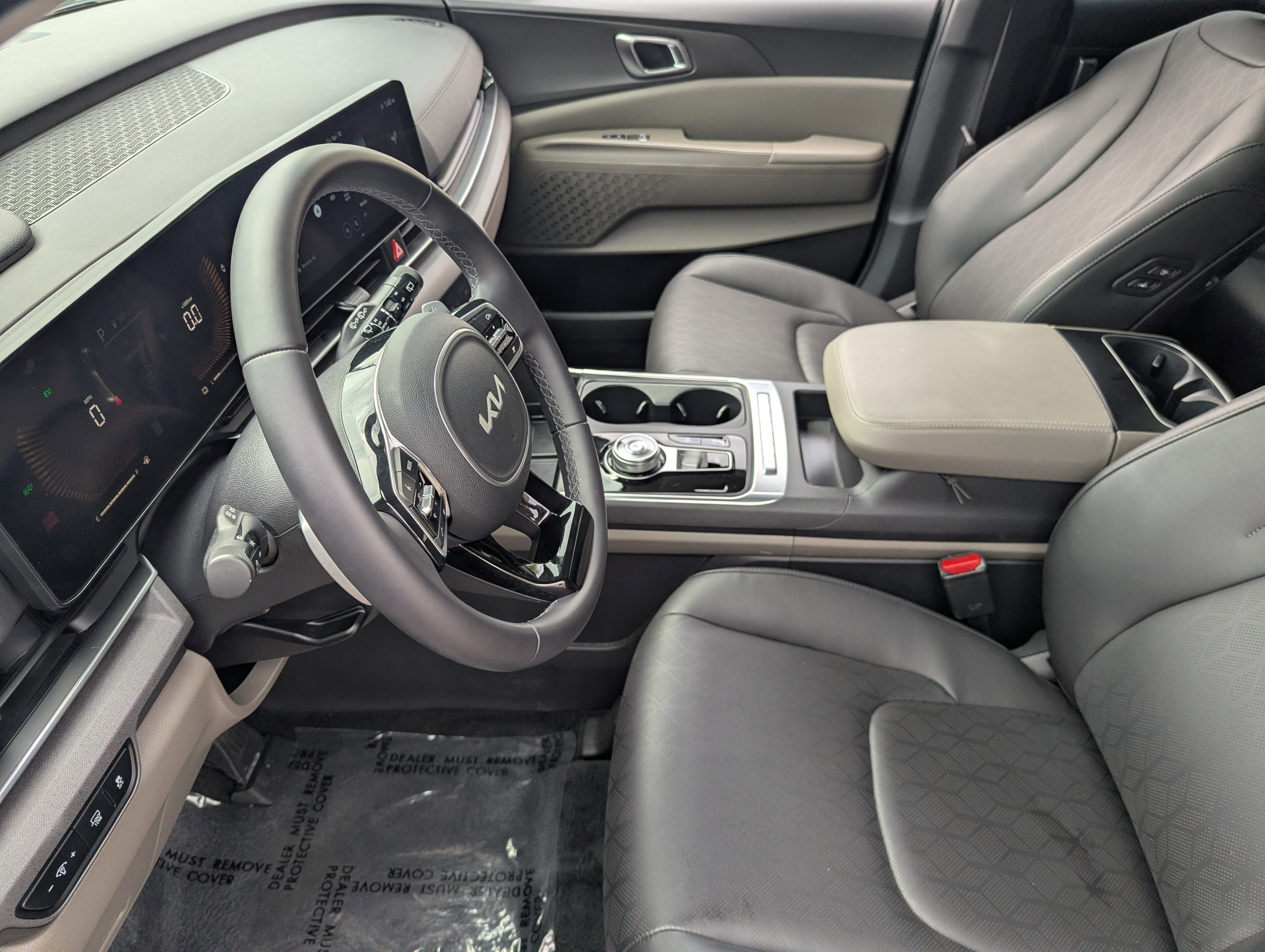 Certified 2025 Kia Carnival EX image 20