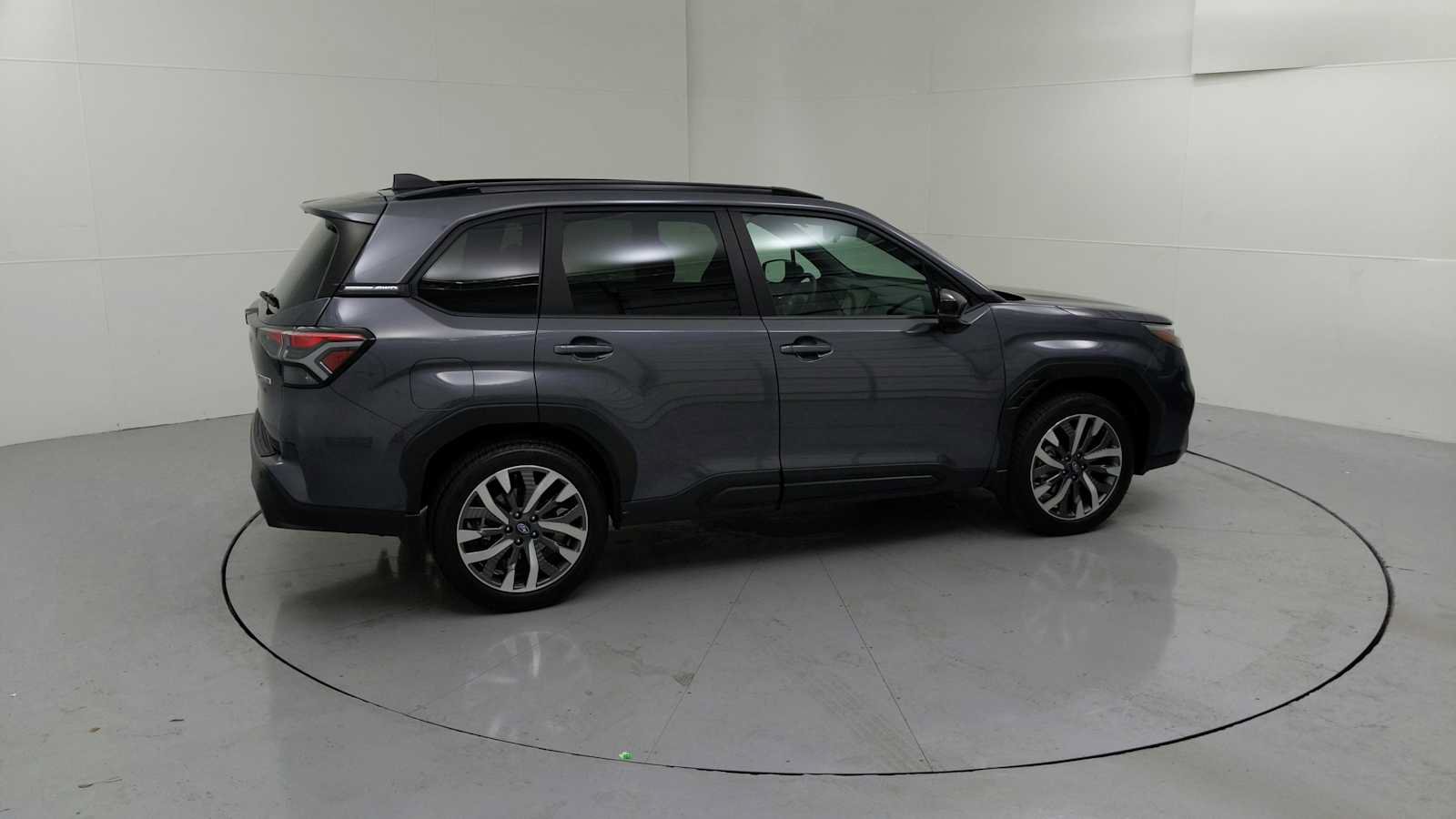 Used 2026 Subaru Forester Touring w/ Touring Package AWD/4WD image 11