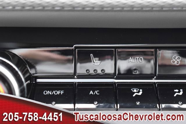 New 2026 Chevrolet Equinox LT w/ Convenience Package II image 32