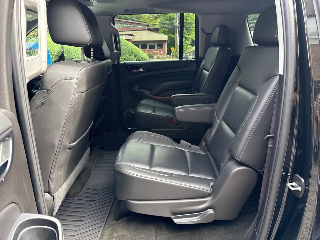 Used 2017 Chevrolet Suburban Premier AWD/4WD image 9