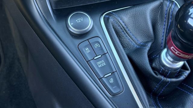 Used 2017 Ford Focus RS image 37