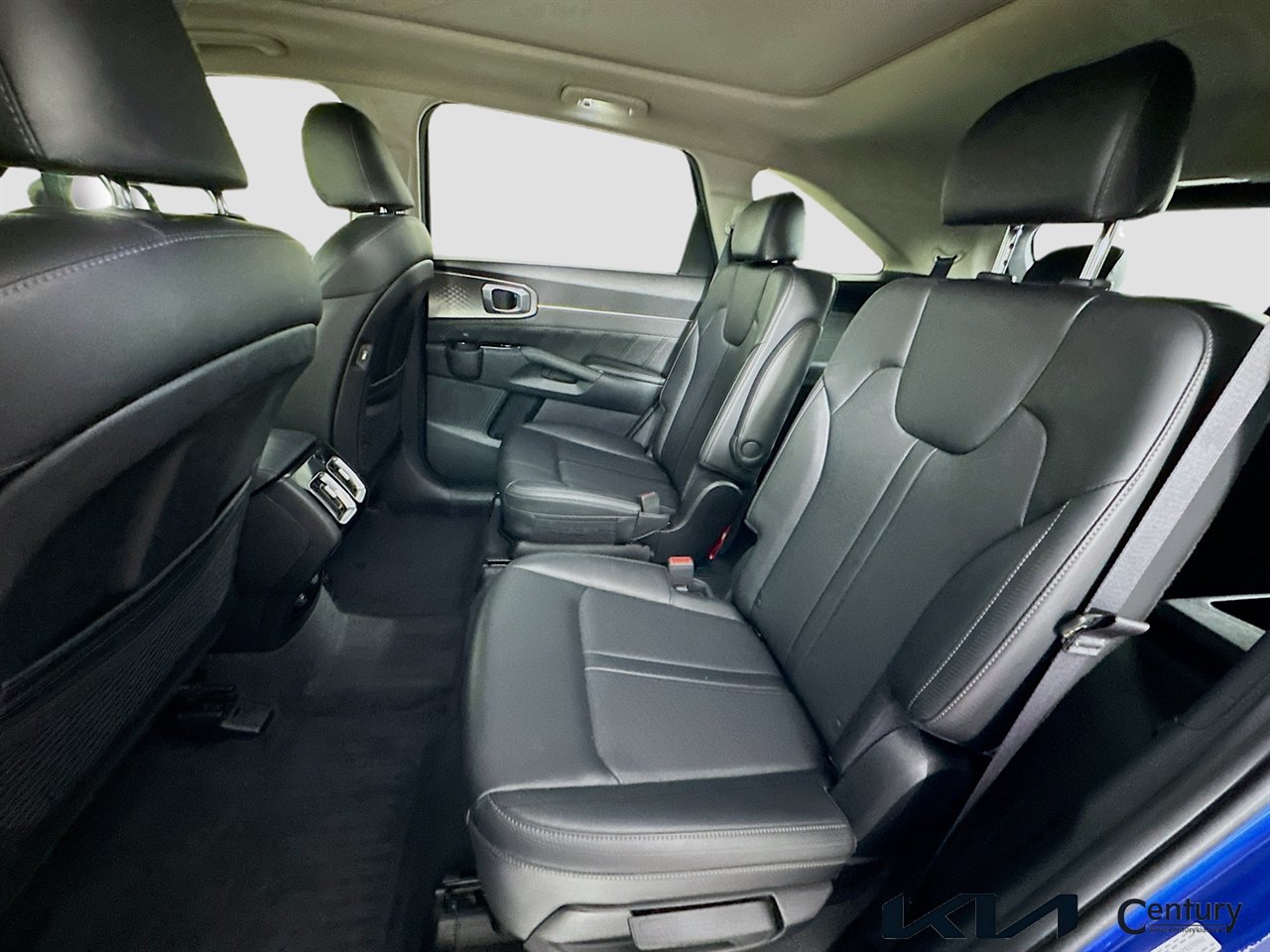 Certified 2023 Kia Sorento SX AWD/4WD image 24