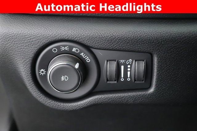 New 2026 Chrysler Pacifica Select w/ S Appearance Package image 20