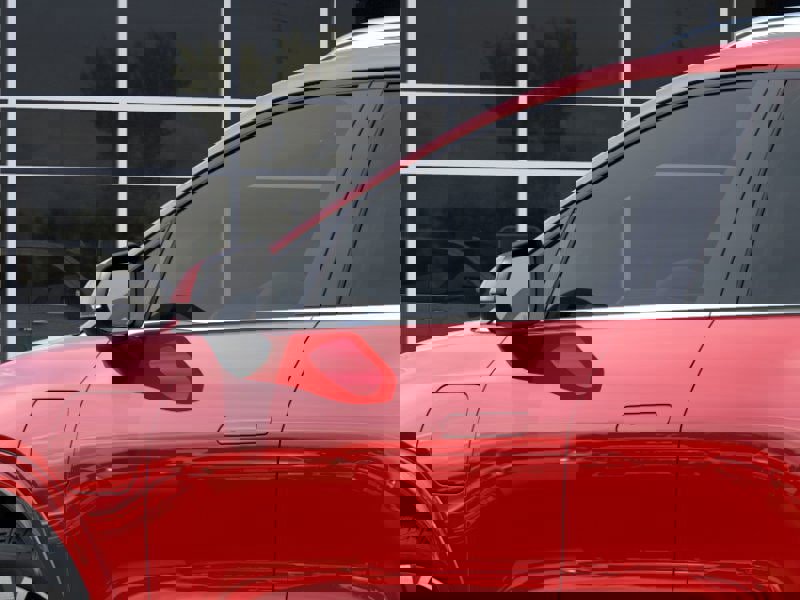 New 2025 Chevrolet Equinox EV LT w/ Convenience Package II image 36