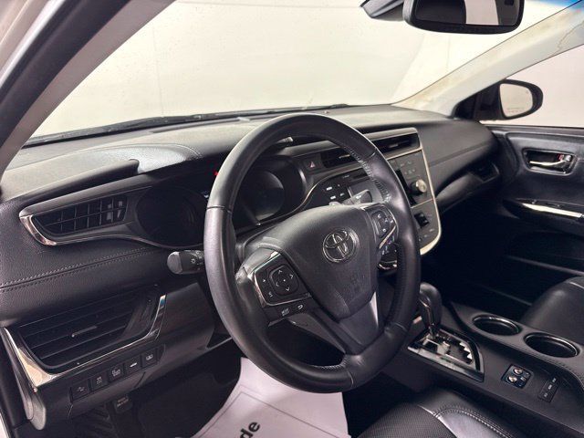 Used 2016 Toyota Avalon Limited w/ Toyota Safety Sense Package FWD image 19