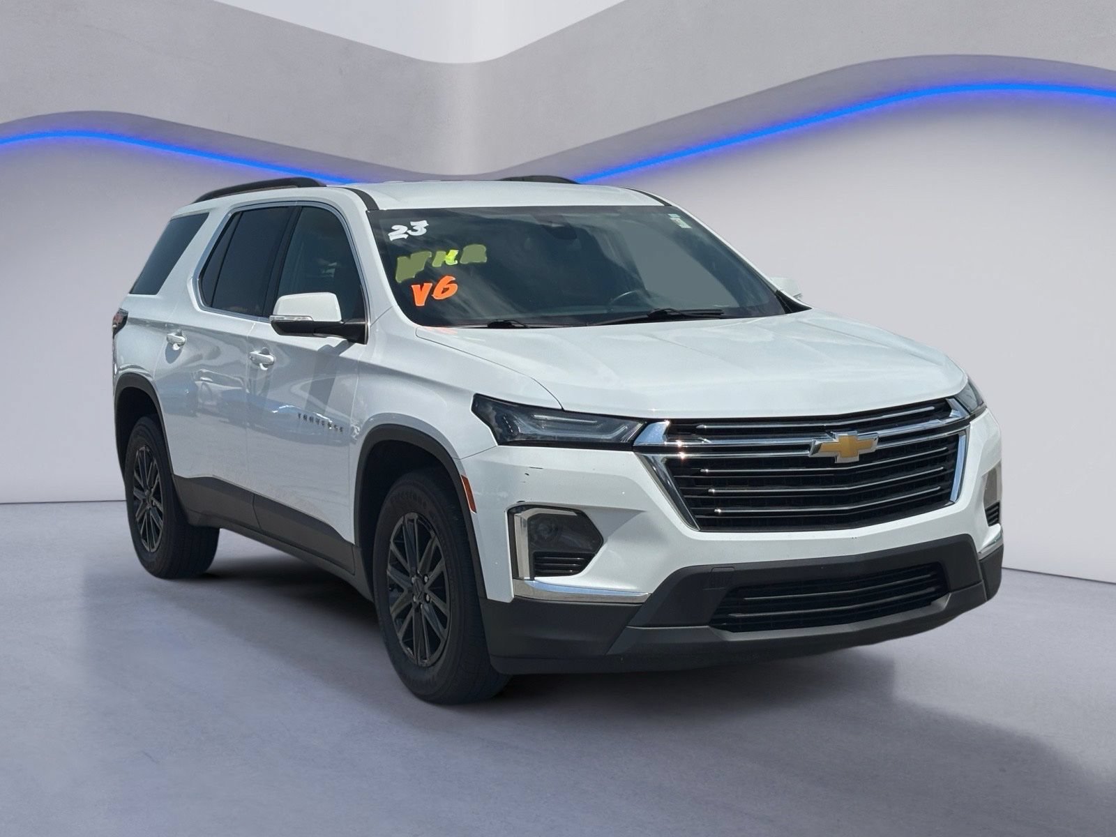 Used 2023 Chevrolet Traverse LT AWD/4WD image 5