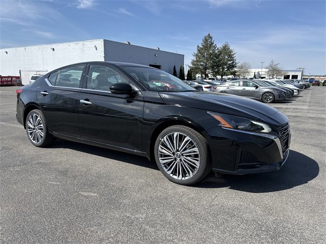 New 2025 Nissan Altima 2.5 SL