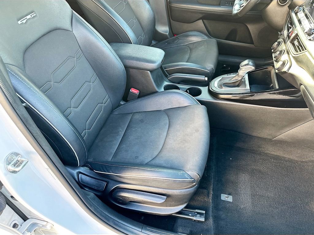 Used 2020 Kia Forte GT-Line FWD image 27
