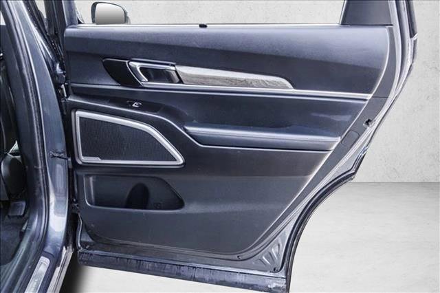 Used 2020 Kia Telluride EX w/ EX Premium Package image 28