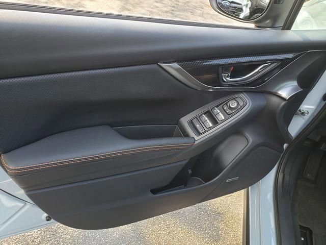 Used 2019 Subaru Crosstrek 2.0i Limited w/ Moonroof Package w/Navigation AWD/4WD image 11