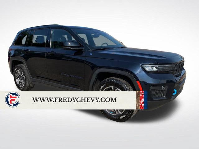 Used 2024 Jeep Grand Cherokee Trailhawk AWD/4WD image 7