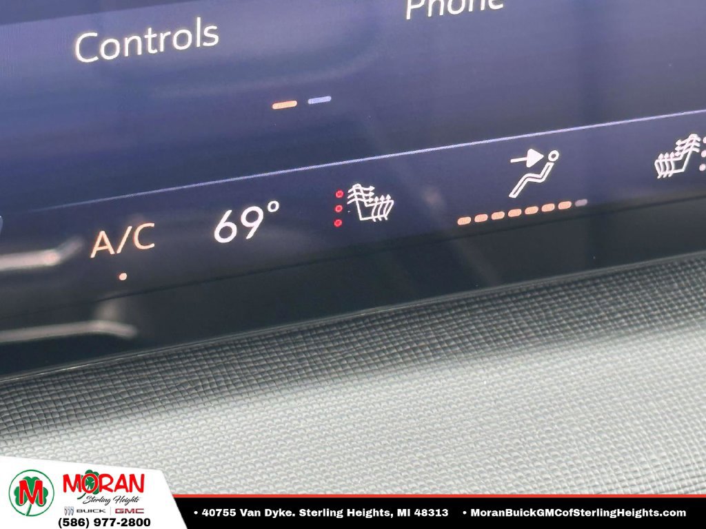 Certified 2026 Buick Enclave Sport Touring FWD image 27