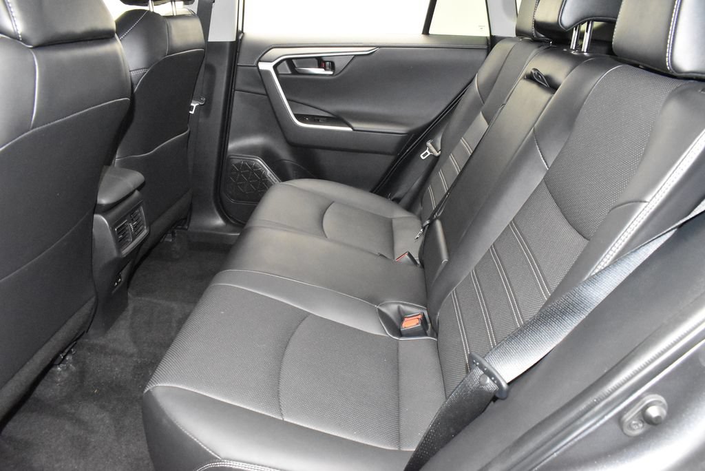 Used 2022 Toyota RAV4 Limited AWD/4WD image 37