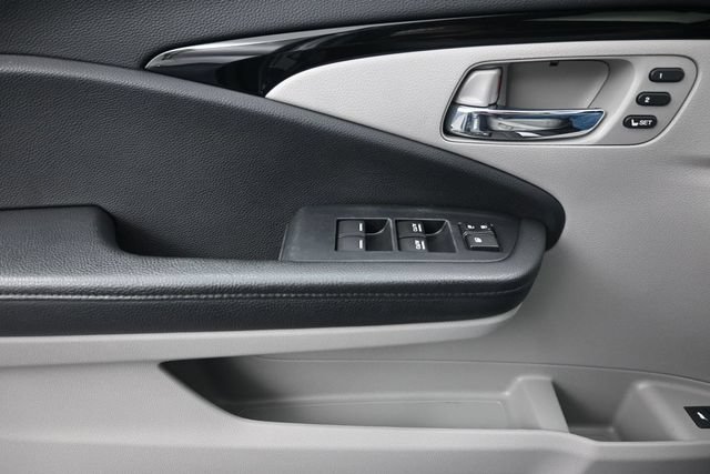 Used 2022 Honda Pilot Touring image 29
