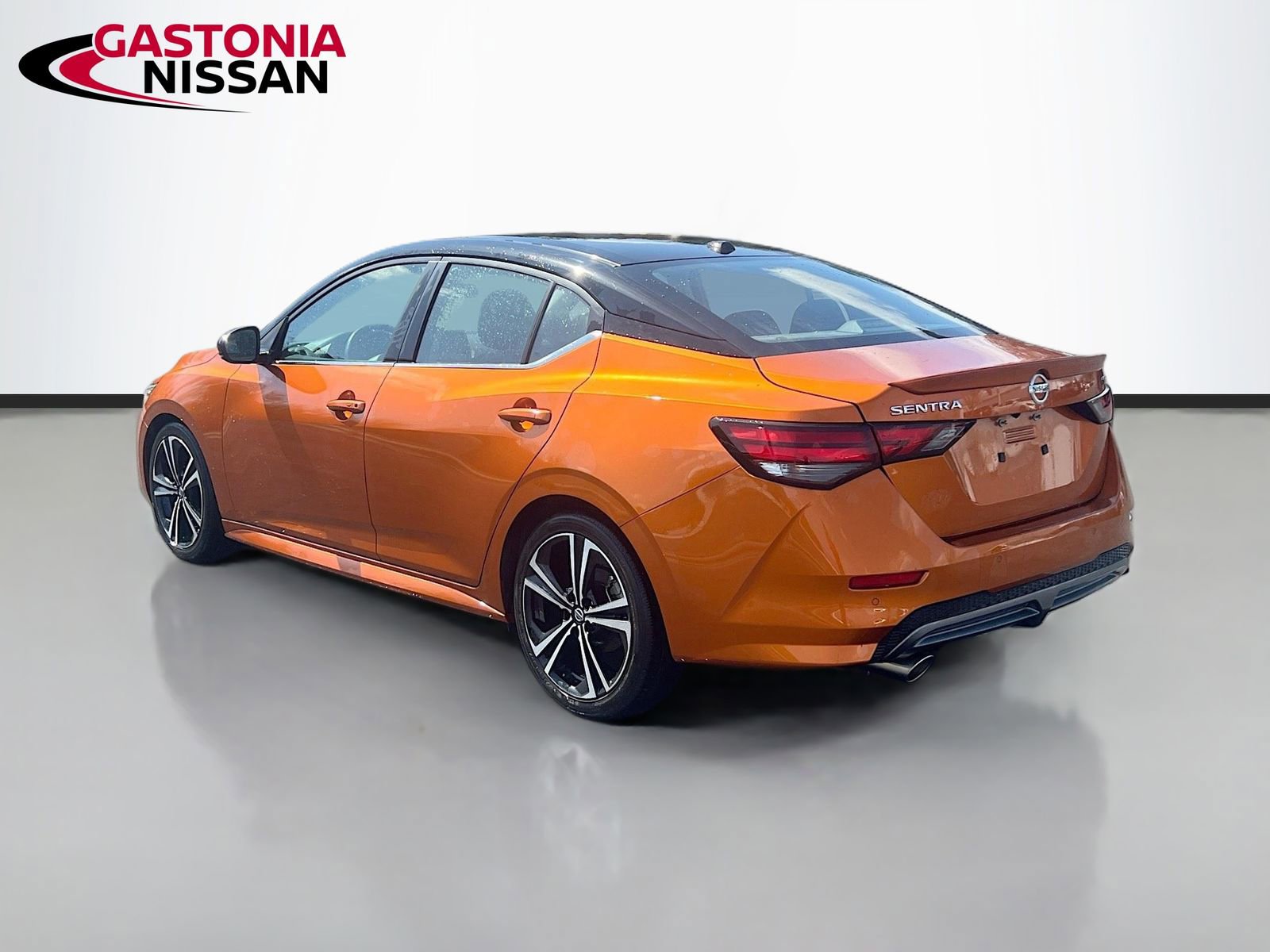 Used 2020 Nissan Sentra SR image 6