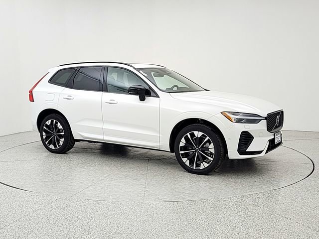 New 2026 Volvo XC60 T8 Plus w/ Climate Package AWD/4WD image 3