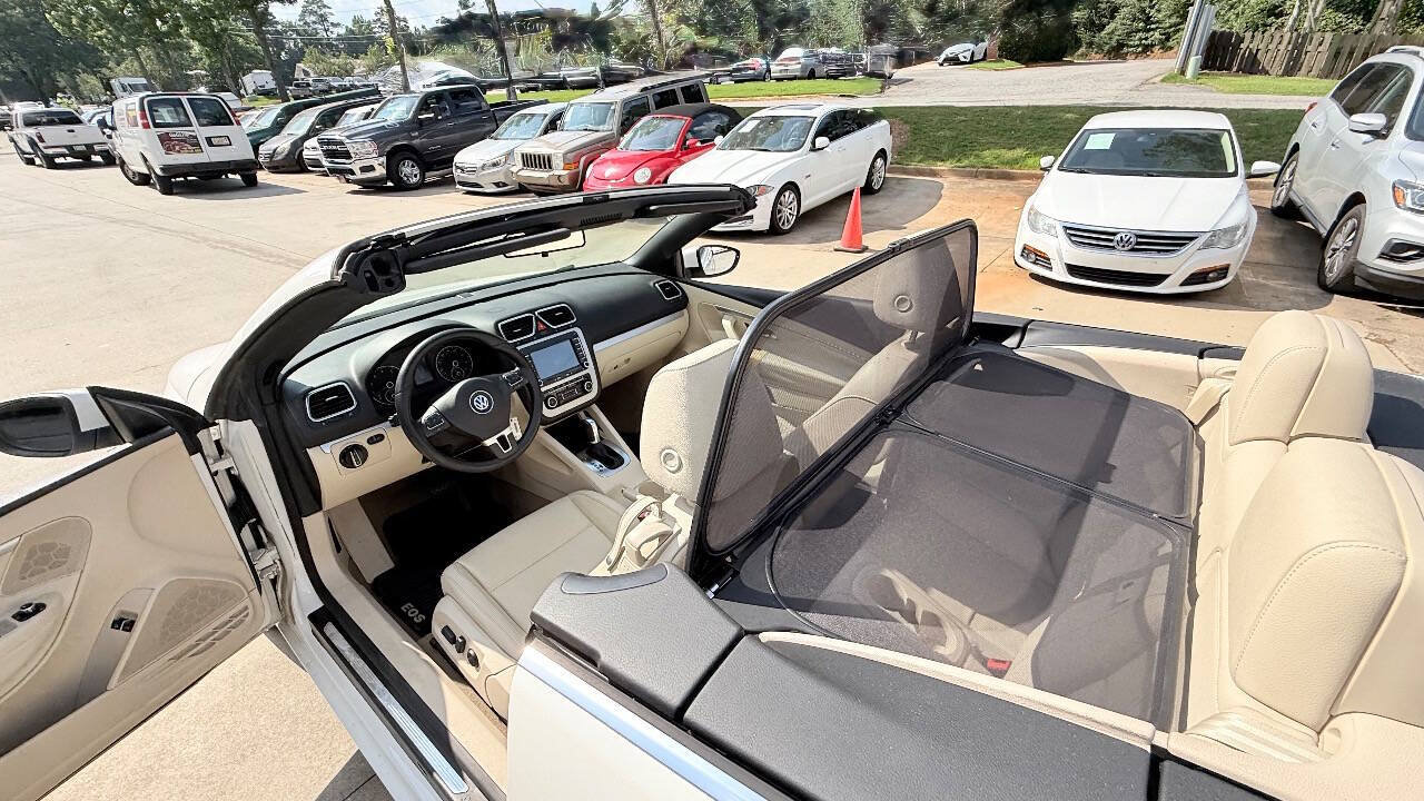 Used 2012 Volkswagen Eos Komfort FWD image 41