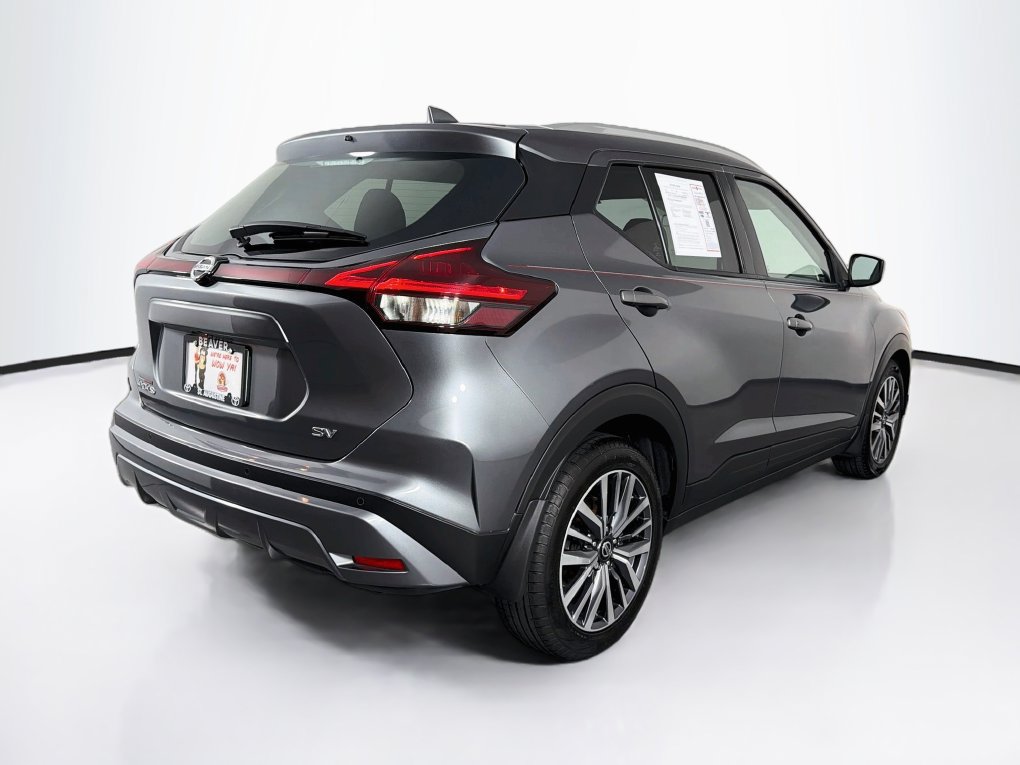 Used 2021 Nissan Kicks SV FWD image 10