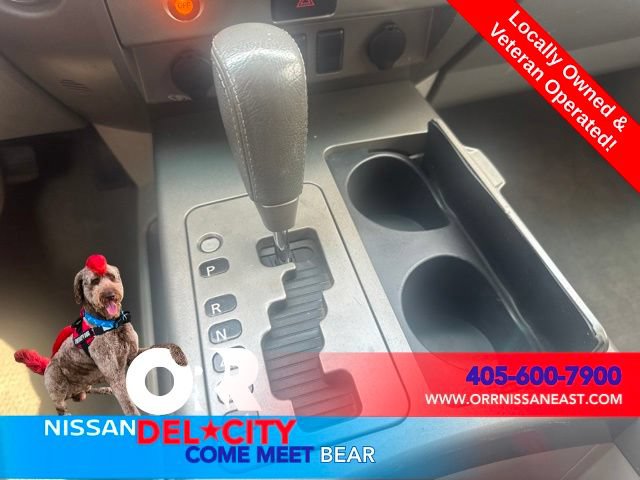Used 2004 Nissan Titan SE AWD/4WD image 25
