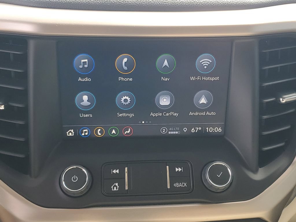 Used 2023 GMC Acadia Denali w/ Denali Ultimate Package FWD image 17