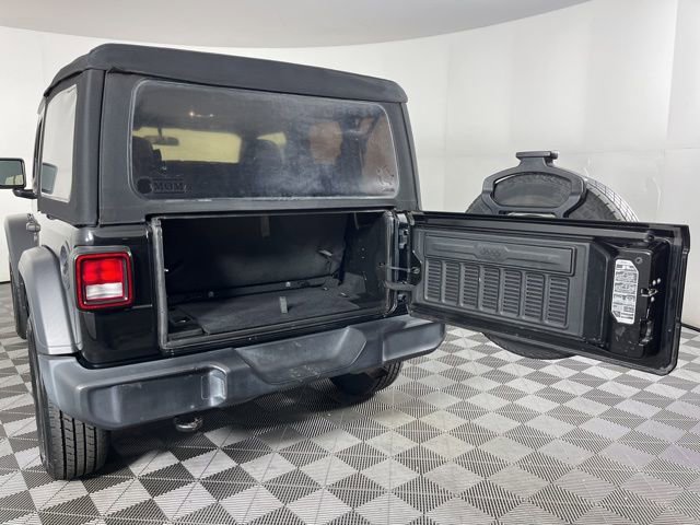 Used 2020 Jeep Wrangler Sport image 36