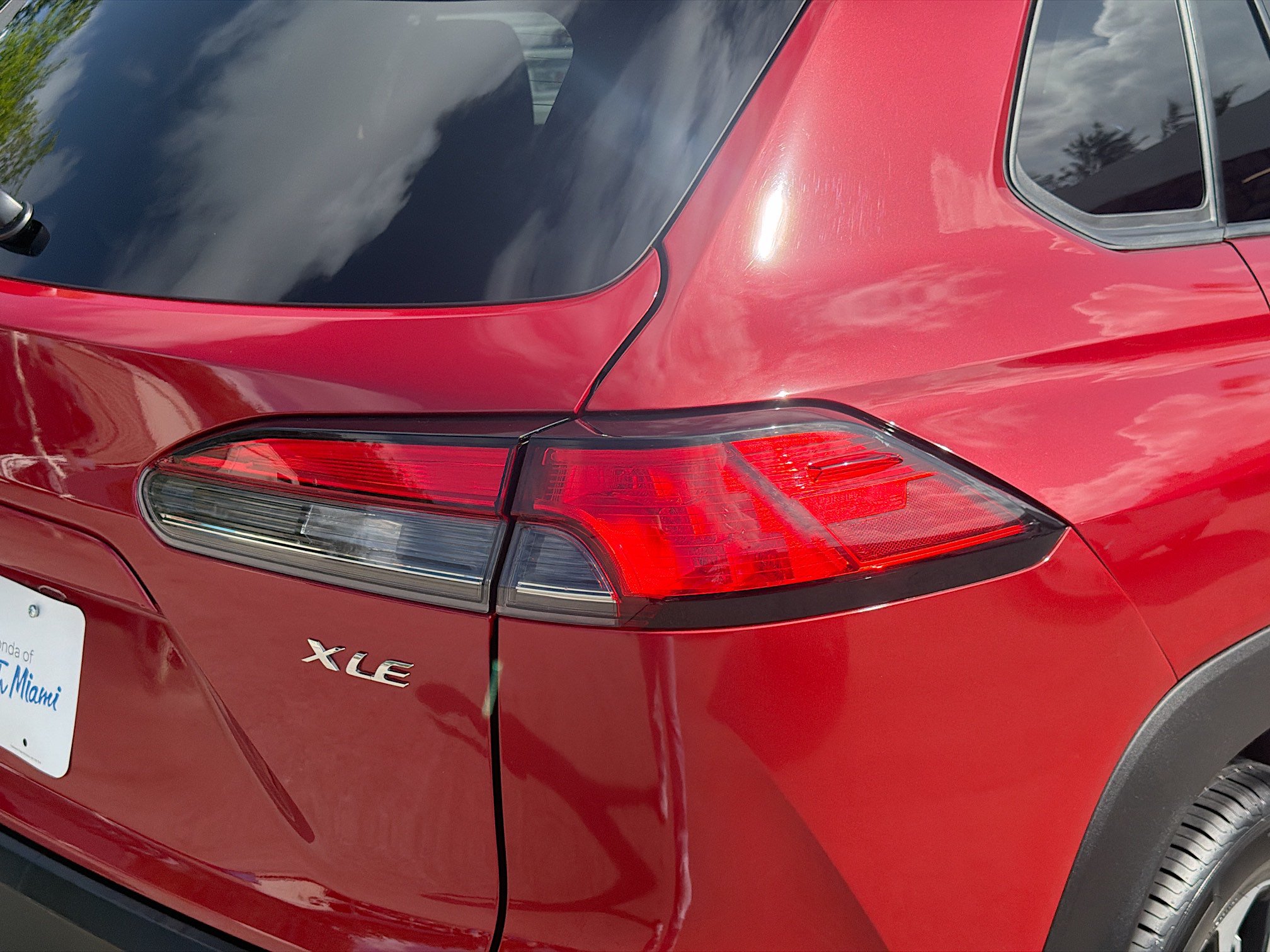Used 2022 Toyota Corolla Cross XLE FWD image 26