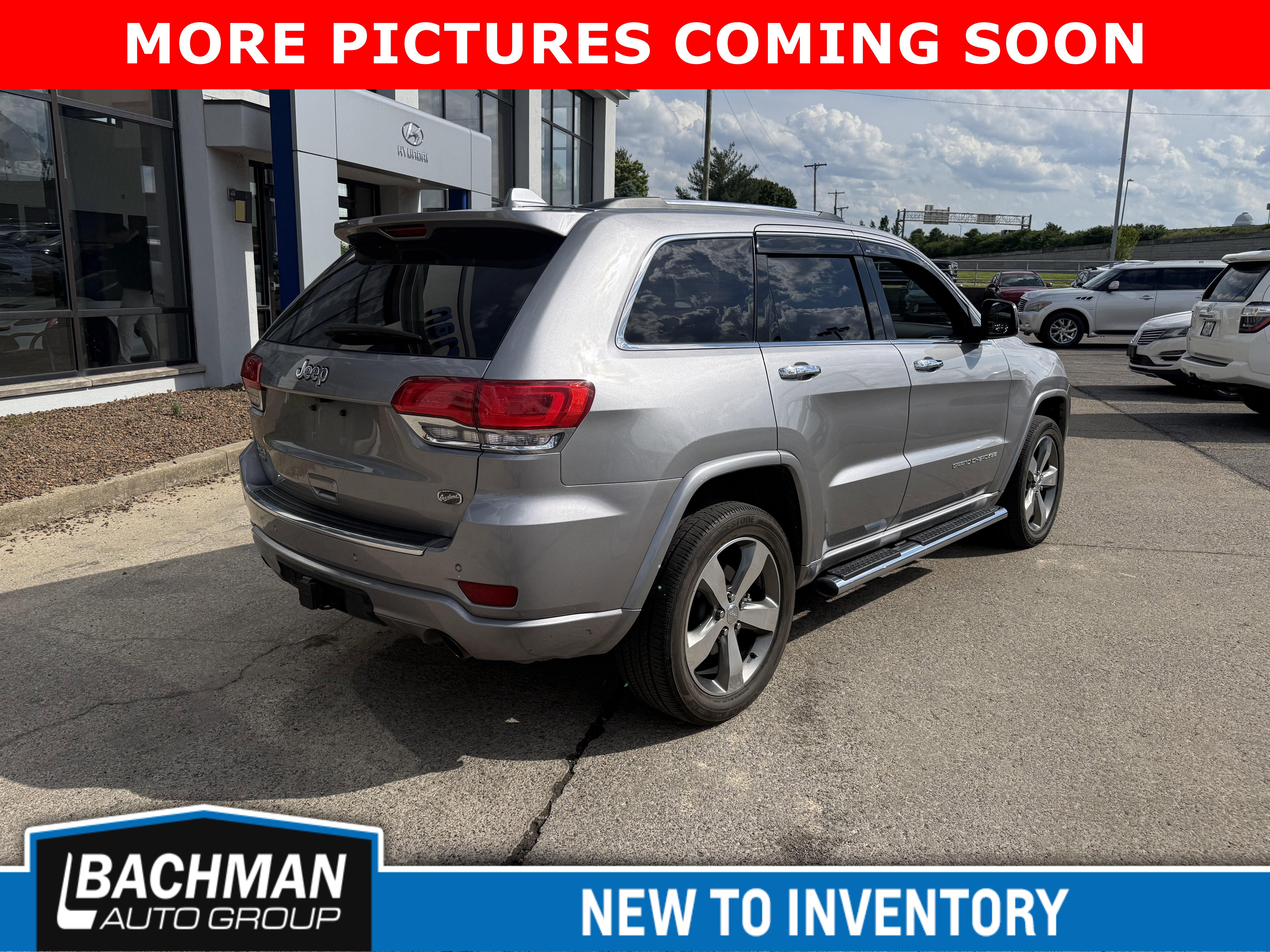 Used 2016 Jeep Grand Cherokee Overland w/ Advanced Technology Group AWD/4WD image 5
