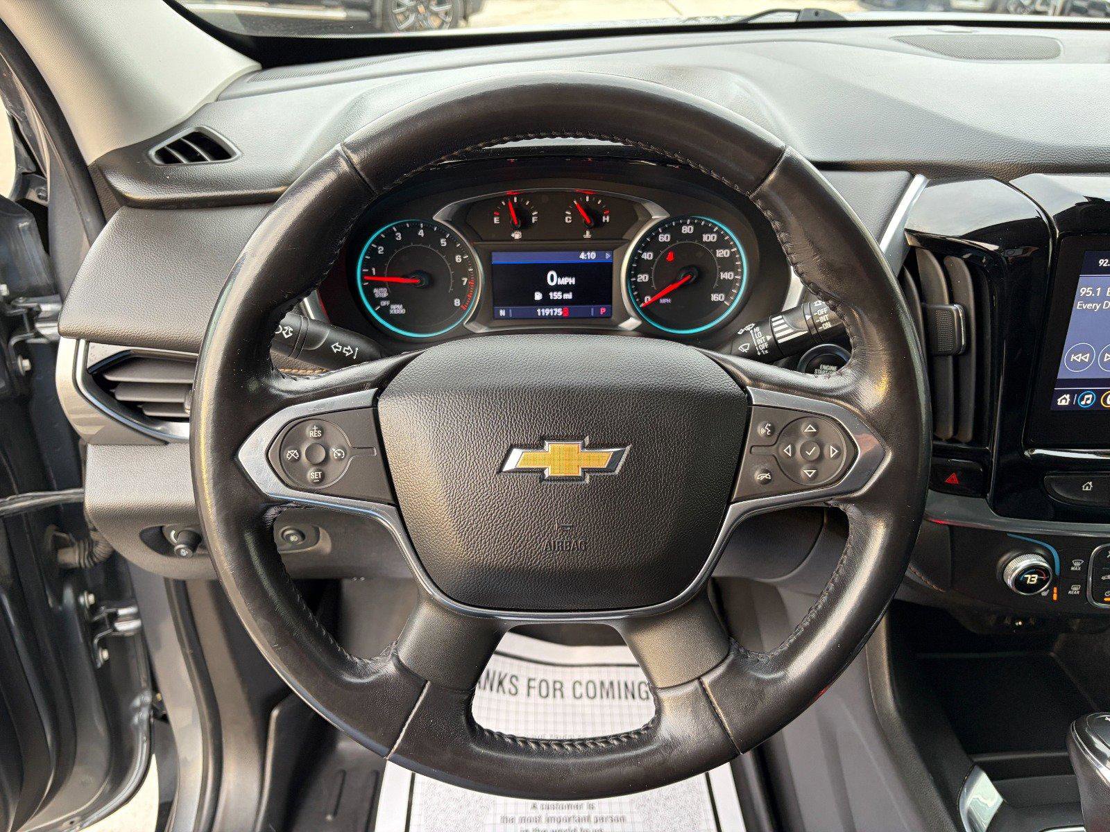 Used 2020 Chevrolet Traverse LT image 10