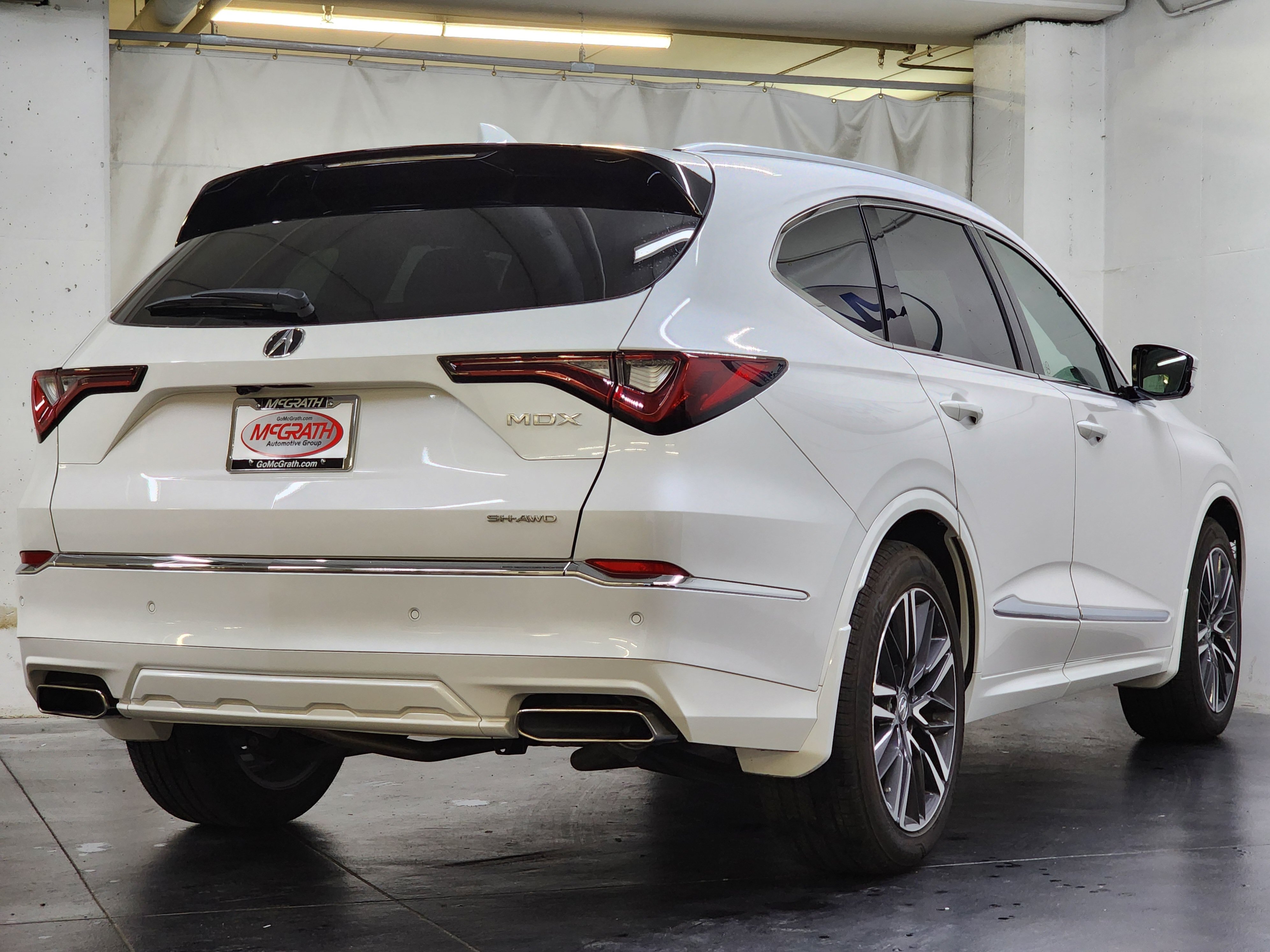 Certified 2026 Acura MDX w/ Advance Package AWD/4WD image 5