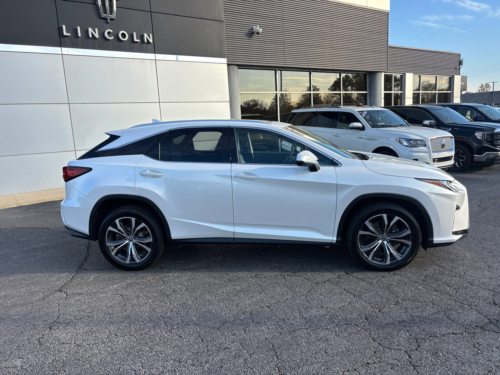 Used 2019 Lexus RX 350 AWD image 8