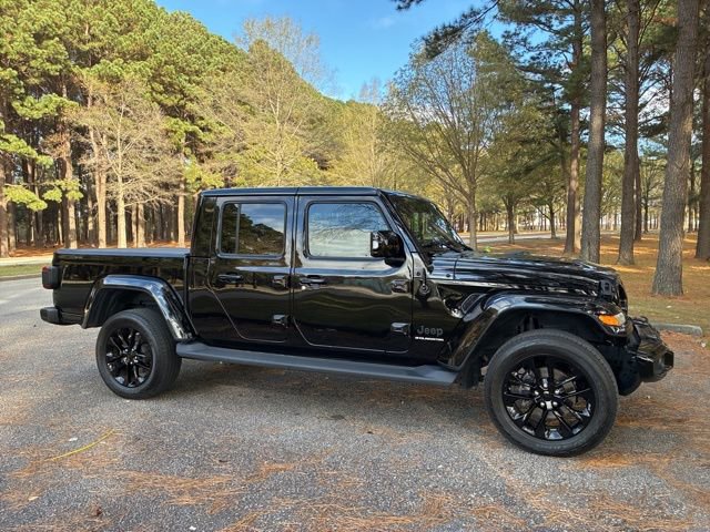 Used 2023 Jeep Gladiator Overland image 3