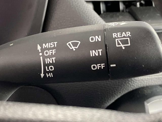 Used 2025 Toyota RAV4 LE image 17