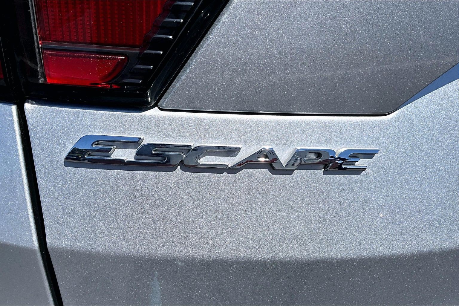 Used 2018 Ford Escape S FWD image 29