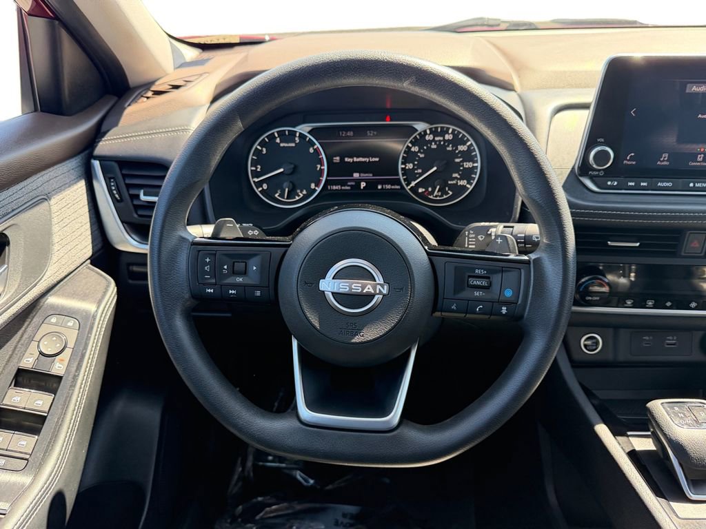 Used 2023 Nissan Rogue SV image 13