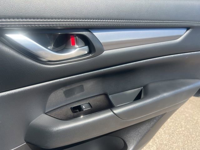 Used 2025 MAZDA CX-5 AWD 2.5 S w/ Select Package image 28