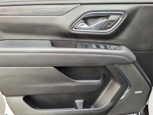 Used 2023 GMC Yukon SLT image 18