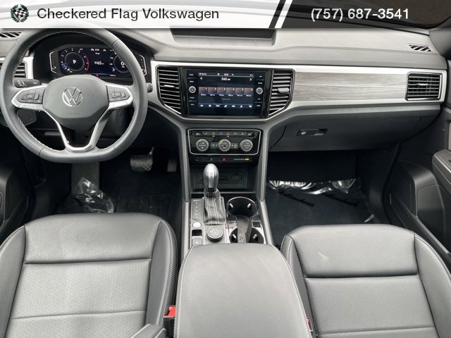 Used 2023 Volkswagen Atlas Cross Sport SE w/ Panoramic Sunroof Package image 29