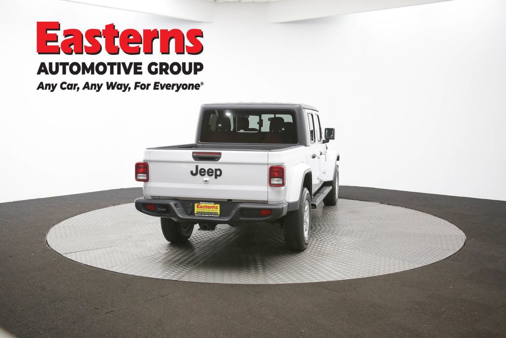 Used 2023 Jeep Gladiator Sport image 39