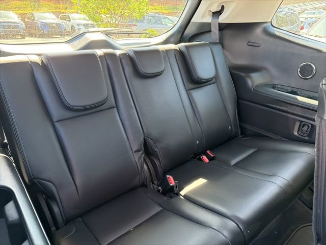 Certified 2025 Subaru Ascent Limited AWD/4WD image 18