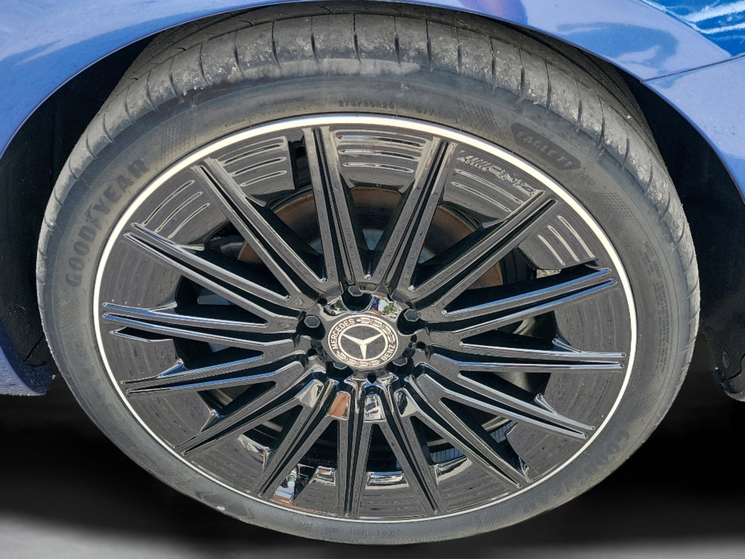 New 2025 Mercedes-Benz CLE 300 4MATIC Coupe image 5