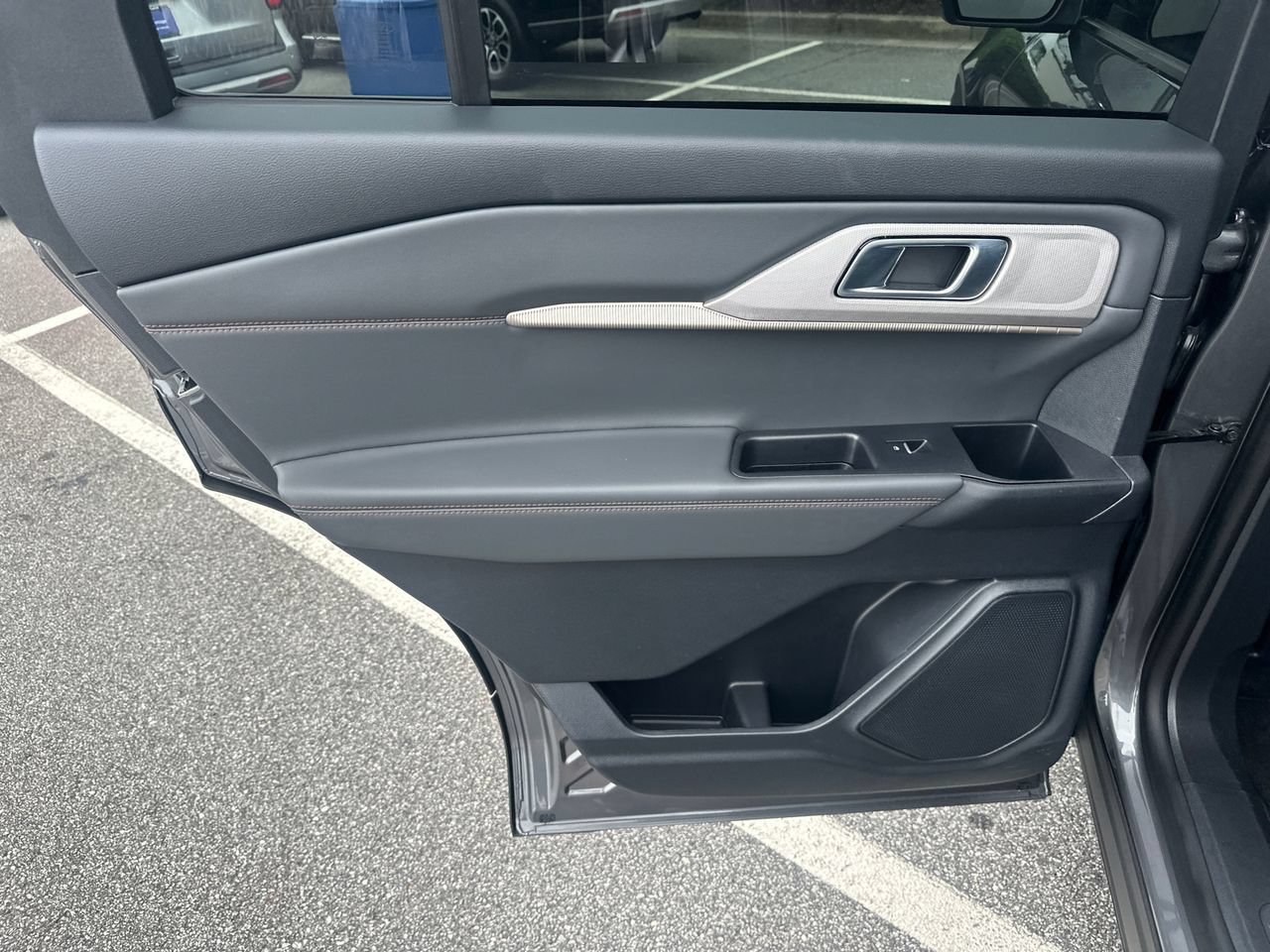 New 2026 Ford Explorer Active RWD image 22