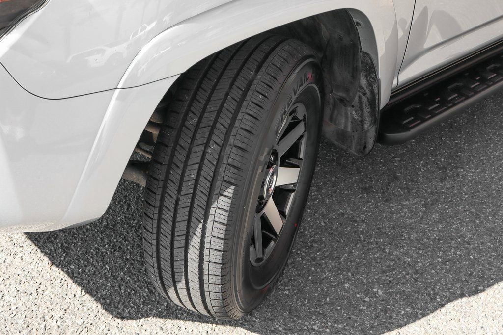 Used 2022 Toyota 4Runner TRD Off-Road Premium image 46