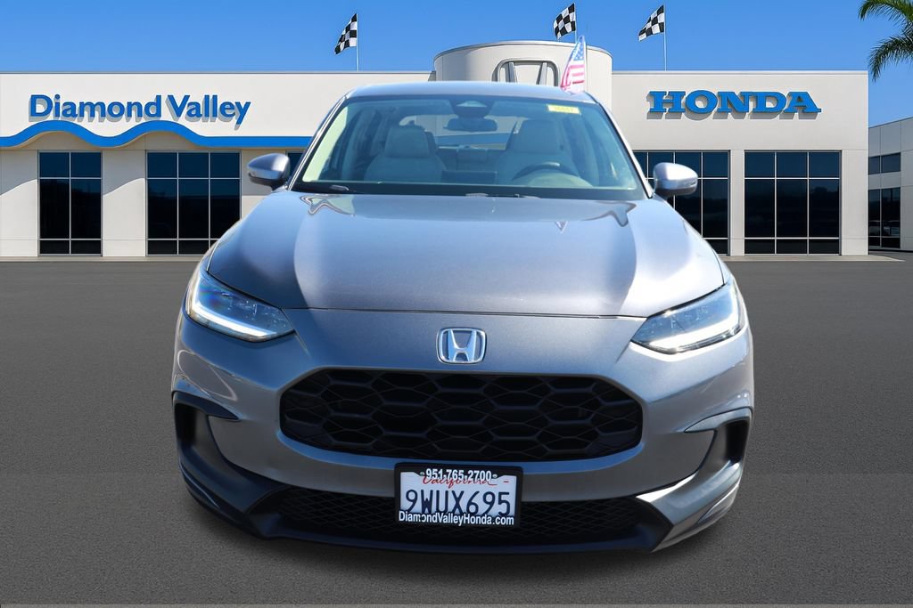 Used 2023 Honda HR-V LX image 2