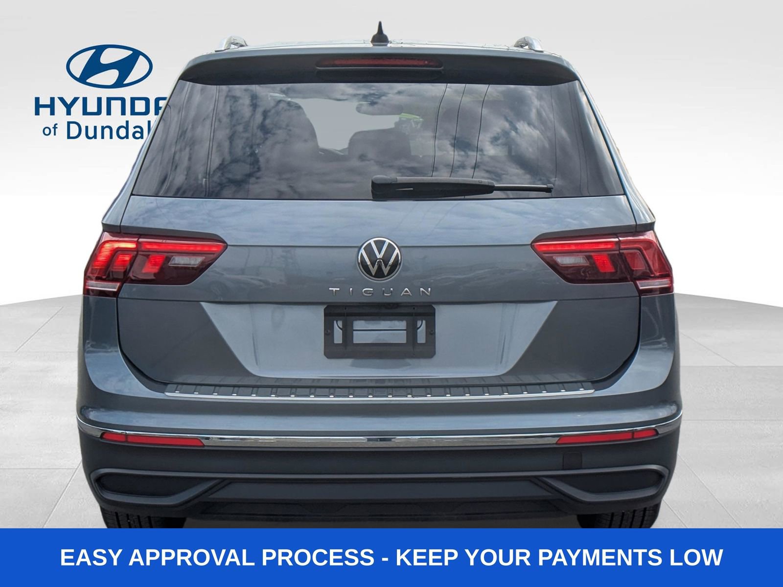 Used 2024 Volkswagen Tiguan Wolfsburg Edition image 5