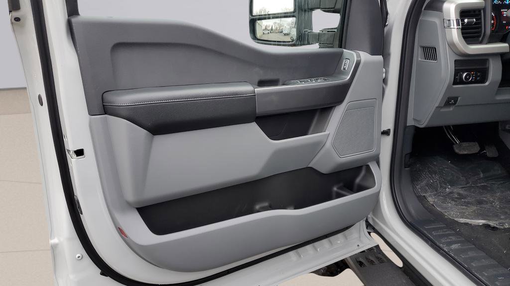 New 2026 Ford F250 XLT w/ Tremor Off-Road Package image 16